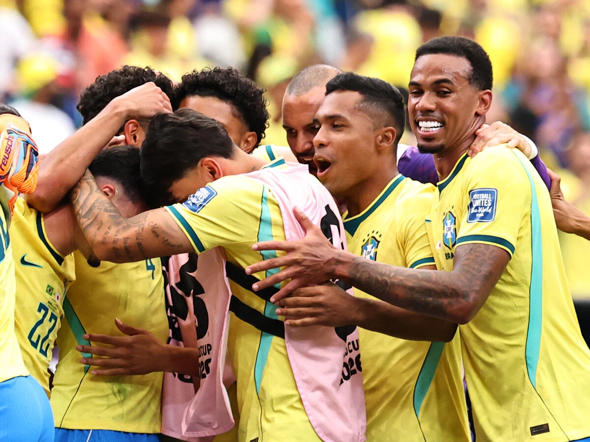 【ワールドカップ】サッカー日本代表にブラジルの選手たちが漏らした本音 ジーコは「残念だった」 (4ページ目) | web Sportiva (スポルティーバ)