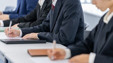 「日本のルールは守らなくていい」外免切替や生保購入で、罪悪感なく崩壊する在日中国人のモラル（東洋経済オンライン） - Yahoo!ニュース