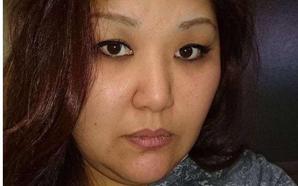 茨城・古河市“唇縫い付けタトゥー女”（50）の奇妙な共同生活…「家に出入りしていたのは息子さん2人と中年女性2人」 | 文春オンライン