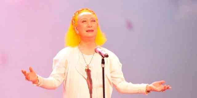美輪明宏さん、数億円規模の遺産は献身的に活動支えた“息子”へ？　愛の伝道師の「終活」から見える“相続トラブル回避”のポイント | 弁護士JPニュース