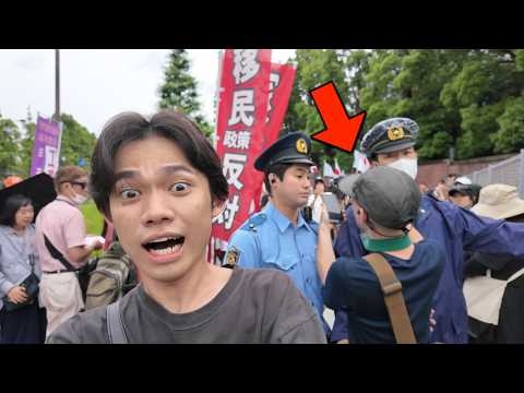 【速報】自民党解体デモを妨害する左翼が警察に連行されましたwww