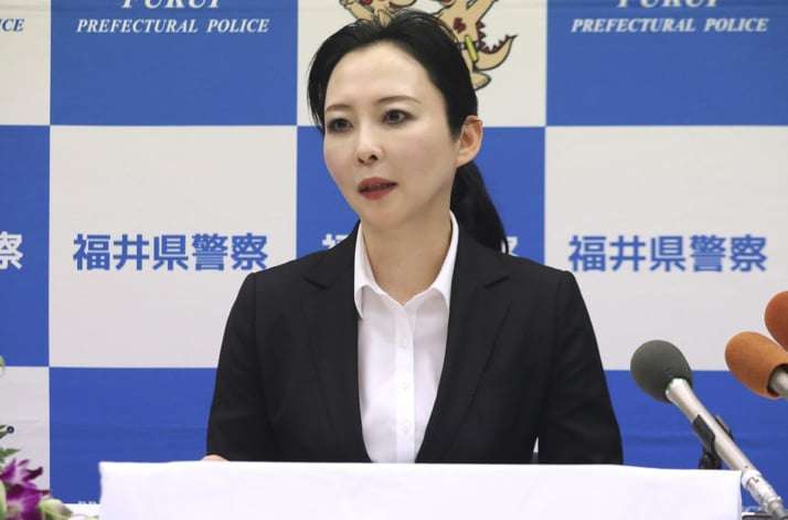 「美人過ぎる」と話題の福井県警新本部長の華麗なプロフィール　「夫は開業医」「絵に描いたようなエリート家庭」