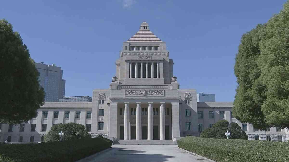 改正皇室典範が可決・成立　参議院本会議　皇族数の確保に向け旧宮家「男系男子」を養子にすることが可能に　野党側「立法府の総意になっていない」など強く反発も