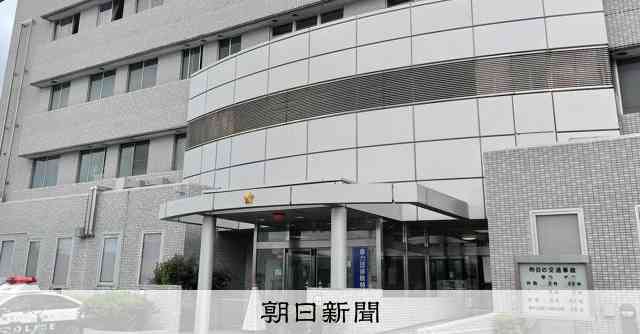 17歳を海の家で性的暴行未遂の疑い　自称インフルエンサーらを逮捕 [神奈川県]：朝日新聞