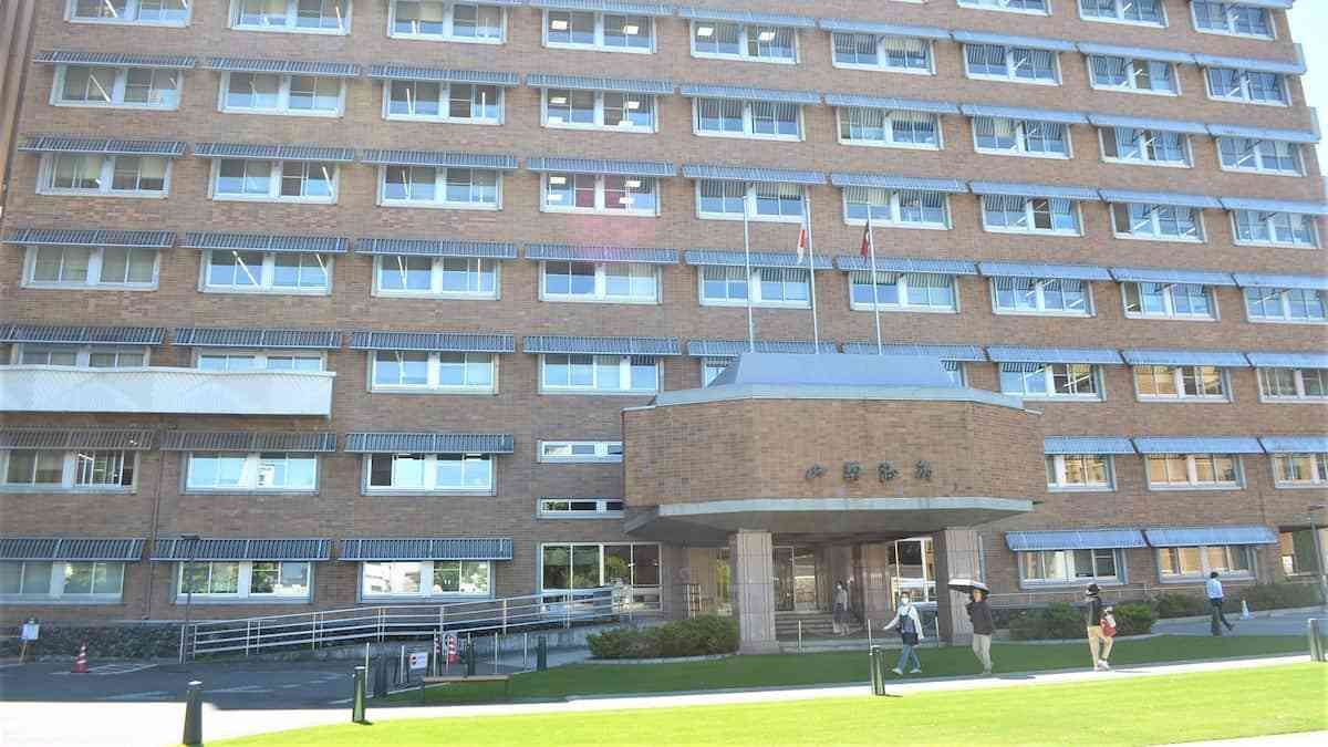 ベトナム人の母国家族向け保険への補助制度を導入　誤解から批判や抗議も　山梨 - 産経ニュース