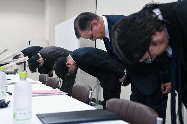 病院が会見で謝罪「深くおわび」元看護師が大便を点滴に混入させたか