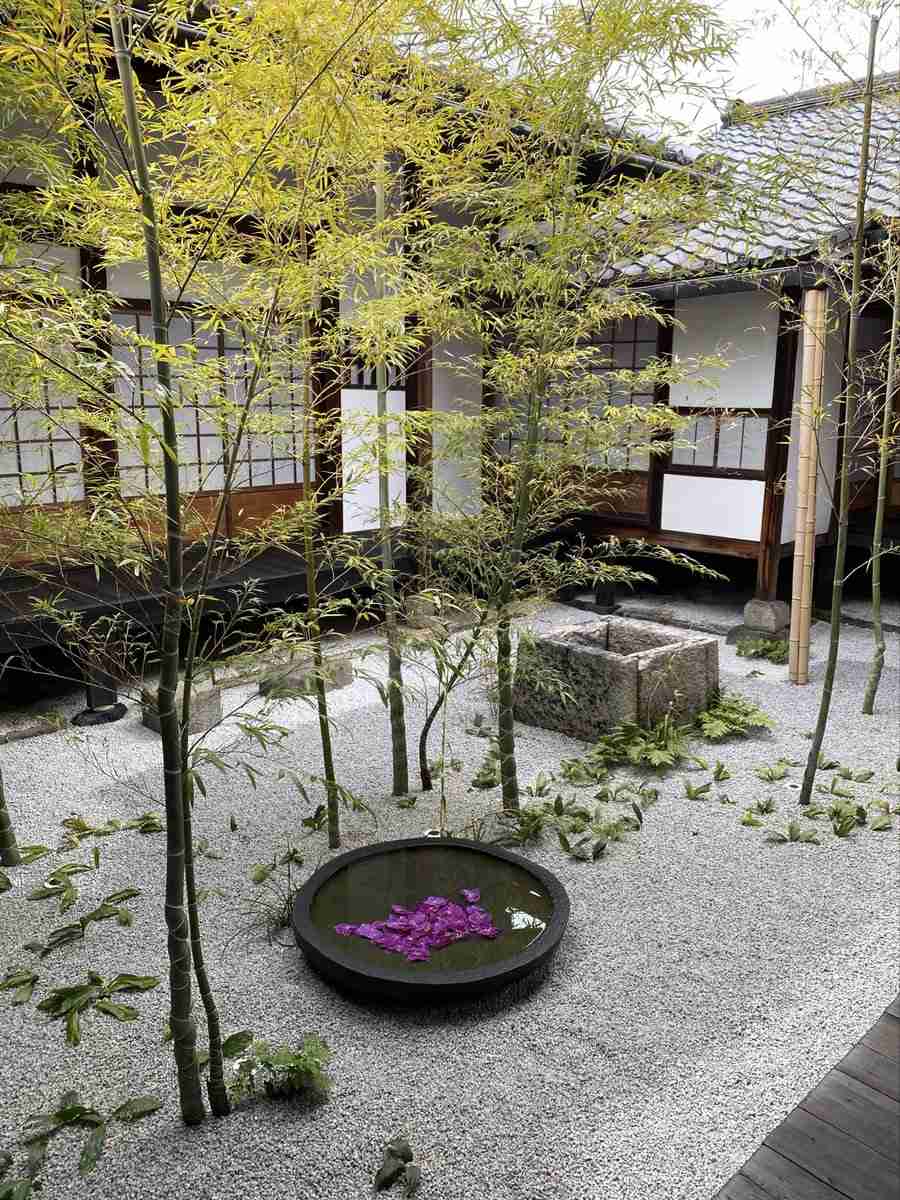 西来院に行ったら『着物を着た人は入れません』という注意書きがあった…「神社仏閣はフォトスタジオではありません」