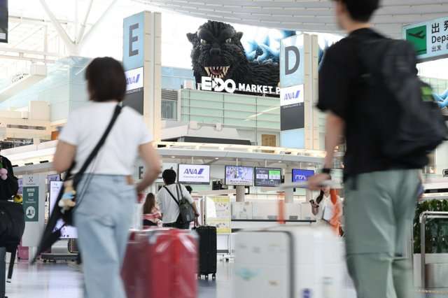 クマ対策もサクラの害虫防除も、実質外国人が負担　出国税の増税分