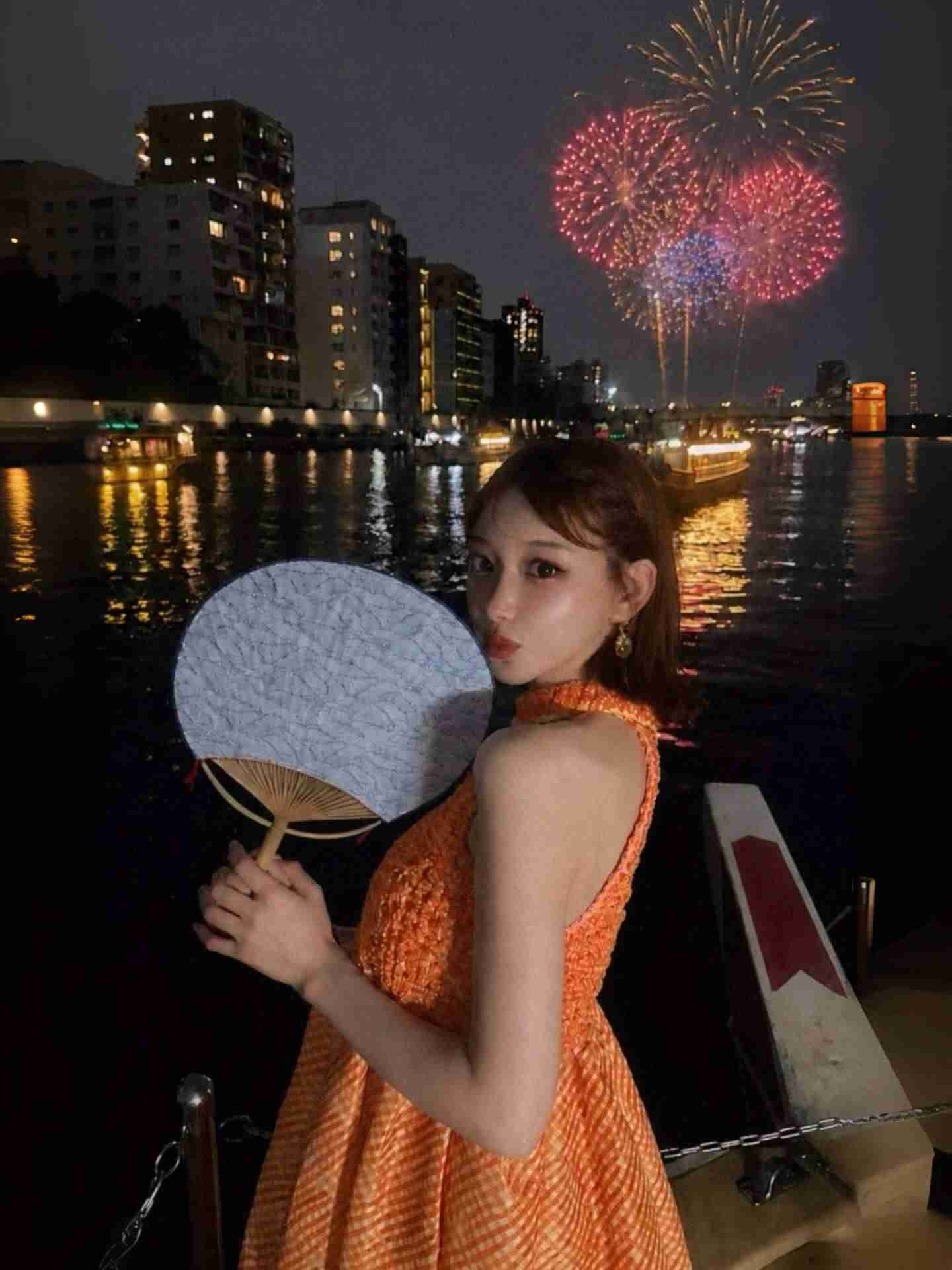 「もう元の顔が…」過去に整形告白…明日花キララ〝別人級〟ショット「昔のイメージと違いすぎて」「痩せすぎなんじゃ？」「一番流行りな顔」