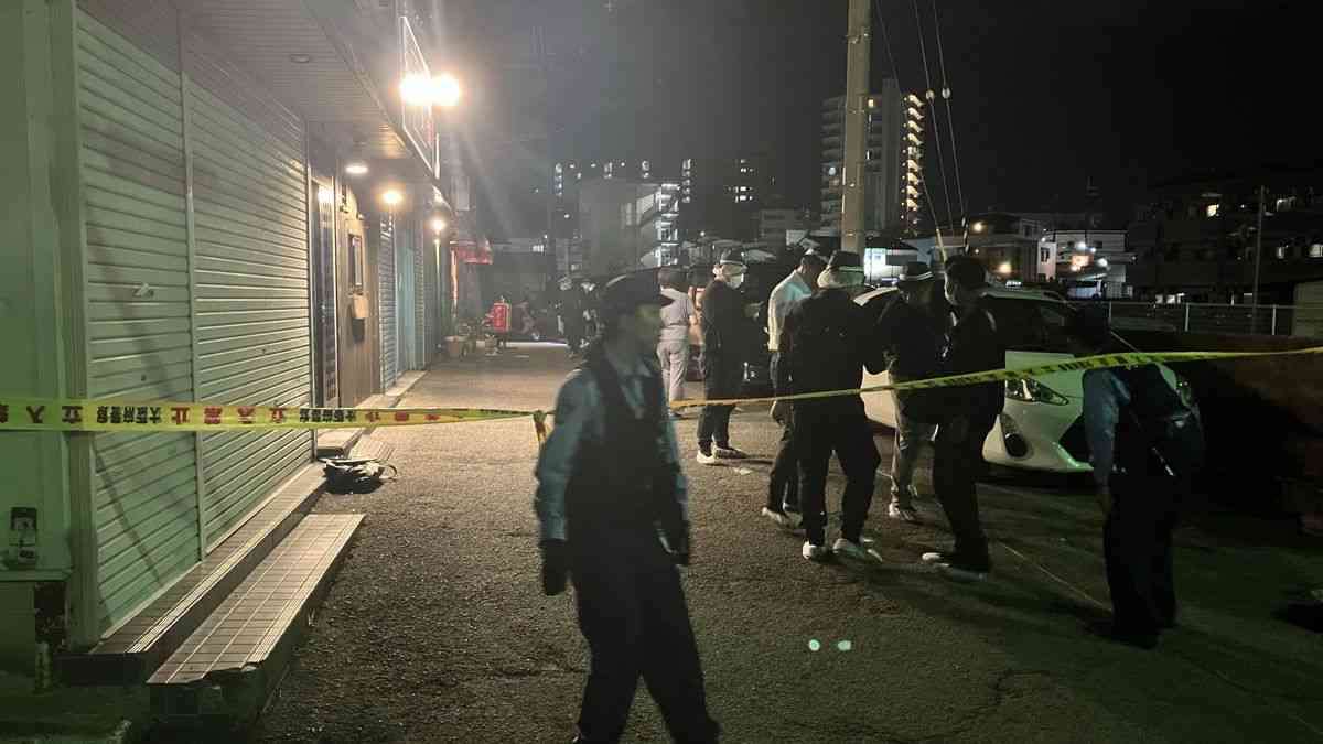 【速報】警察官が刃物を持った男に発砲　男は搬送先の病院で死亡　大阪・河内長野市