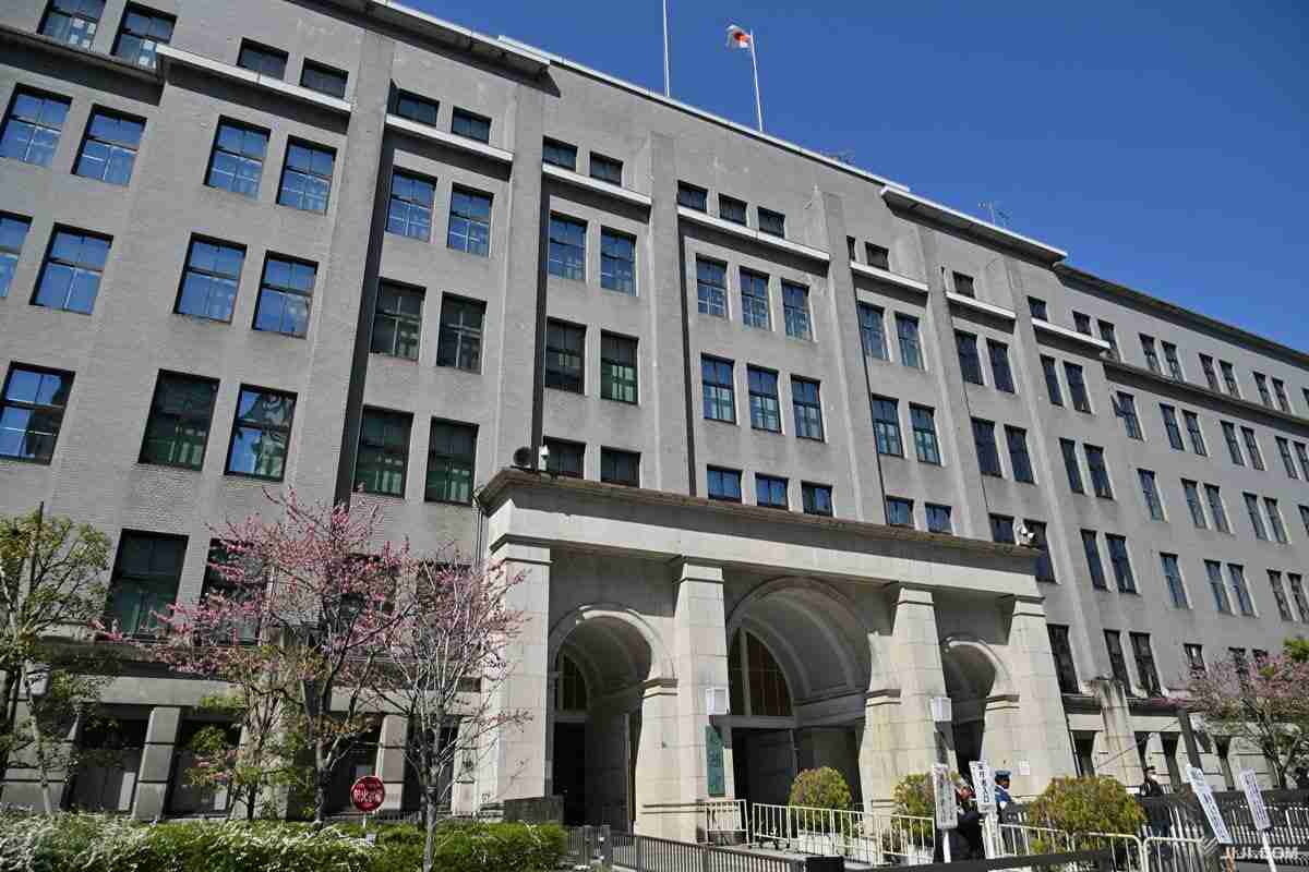 財務省、４月３０日に介入、過去最大６兆円　大型連休中、３日で１１．７兆円：時事ドットコム