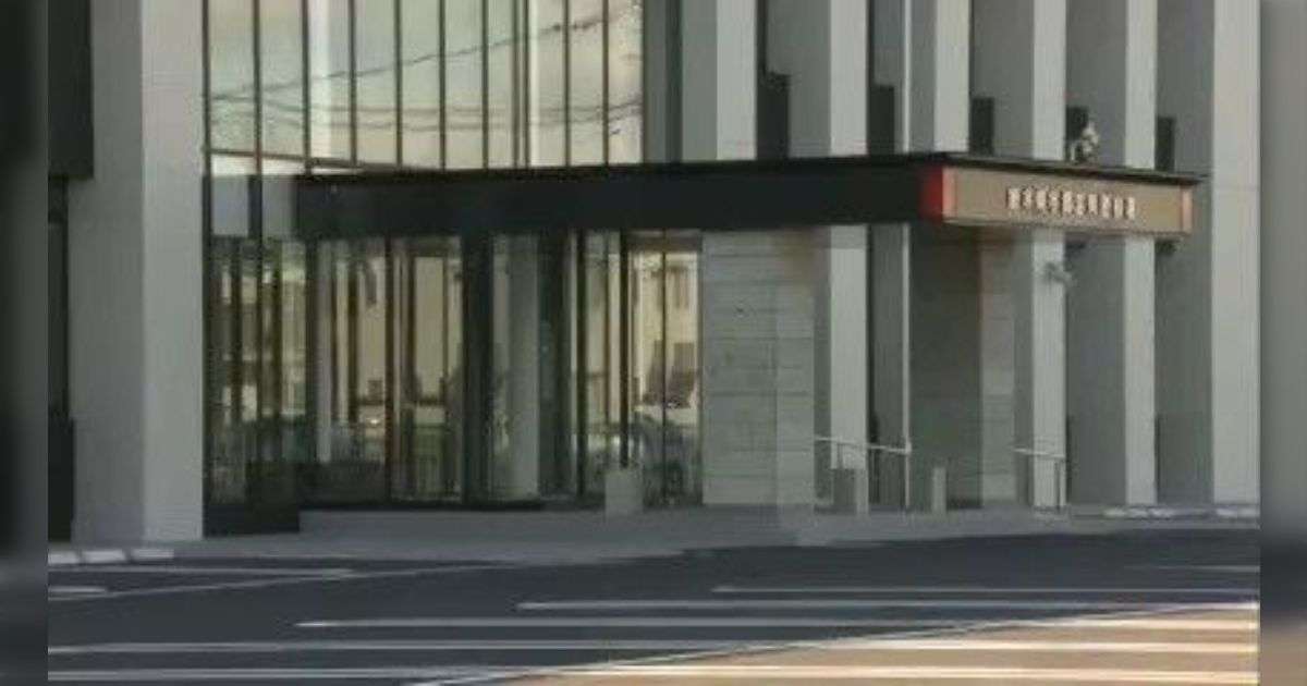 トイレを利用したら「損害賠償を請求する」と因縁をつけ、個人情報を書かせようとしたコンビニ経営者の夫婦が逮捕…その店舗の口コミが酷かった - Togetter