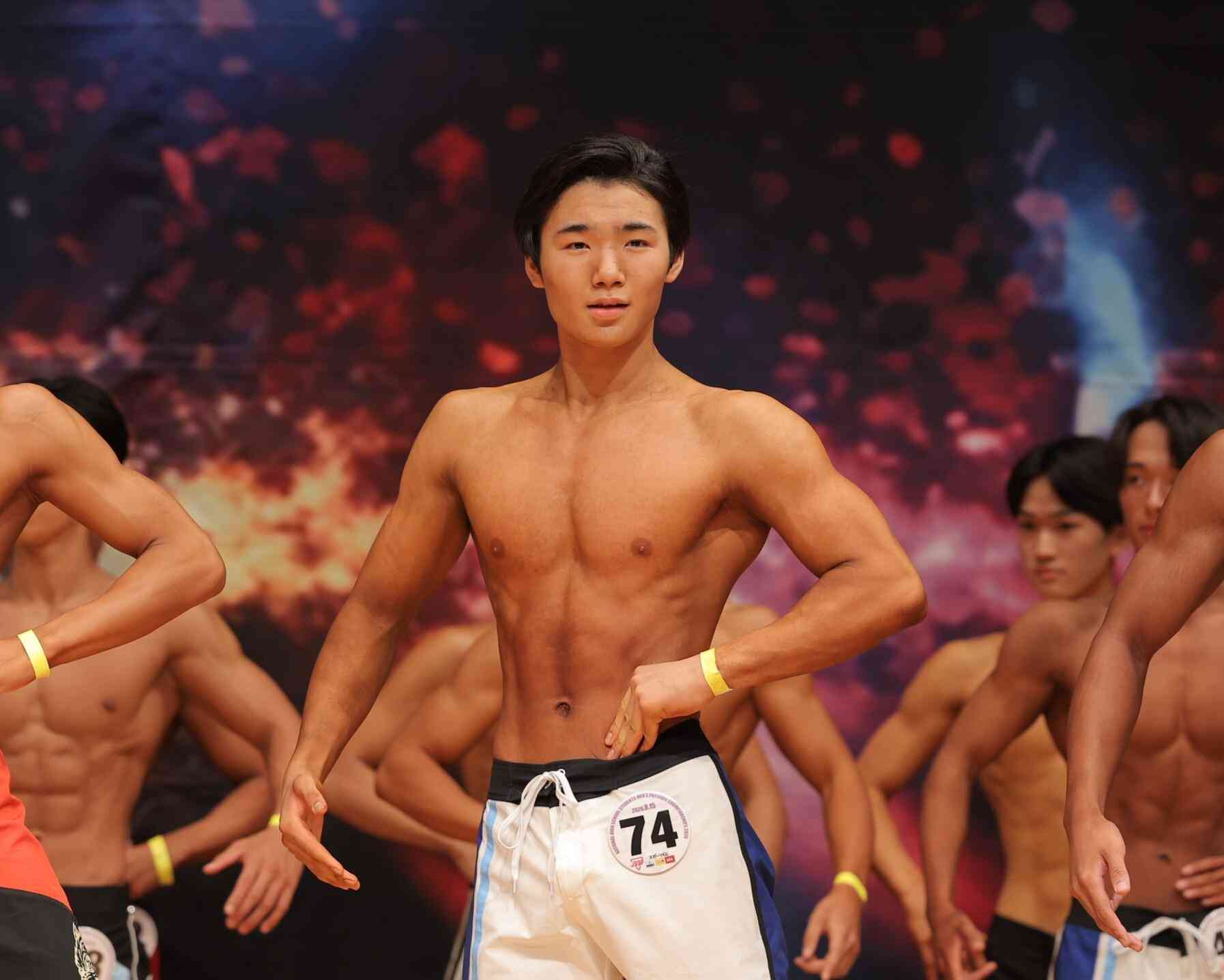俳優・寺田心がボディビル大会に初出場　メンズフィジークで鍛えた筋肉美を披露　入賞ならずも「1年間やってきたことに悔いはない」（VITUP!） - Yahoo!ニュース