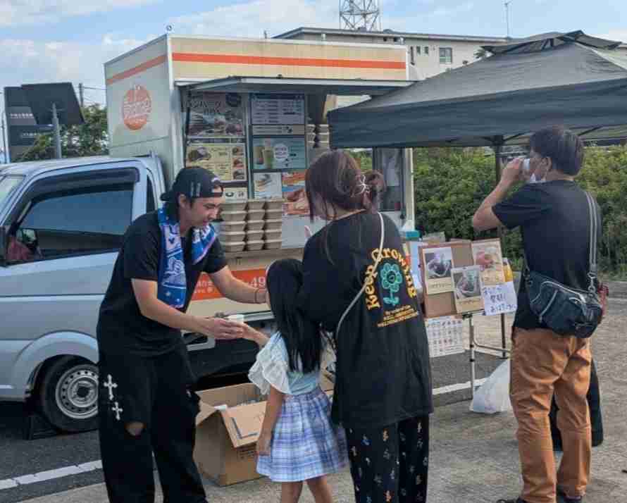 長野県から駆けつけたキッチンカー、被災者に温かい食事　熊本地震の避難所で（信濃毎日新聞デジタル） - Yahoo!ニュース