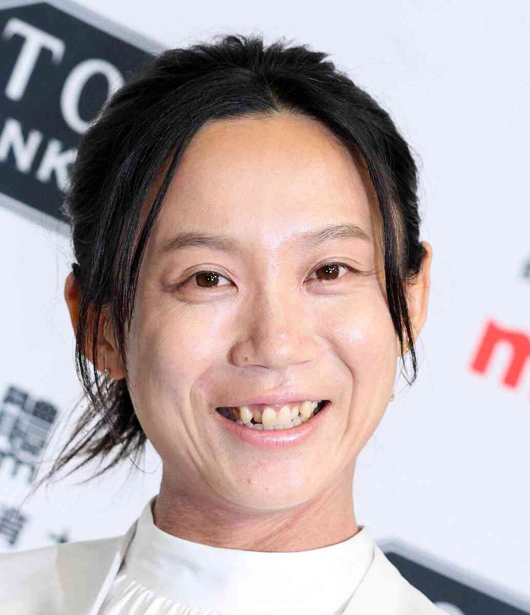 「歯並びキレイ」高木美帆さん 八重歯なくなり「雰囲気変わった」「美人さんねぇ」「歯列矯正してるんや」