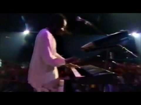 D Influence Live in Montreux   11   