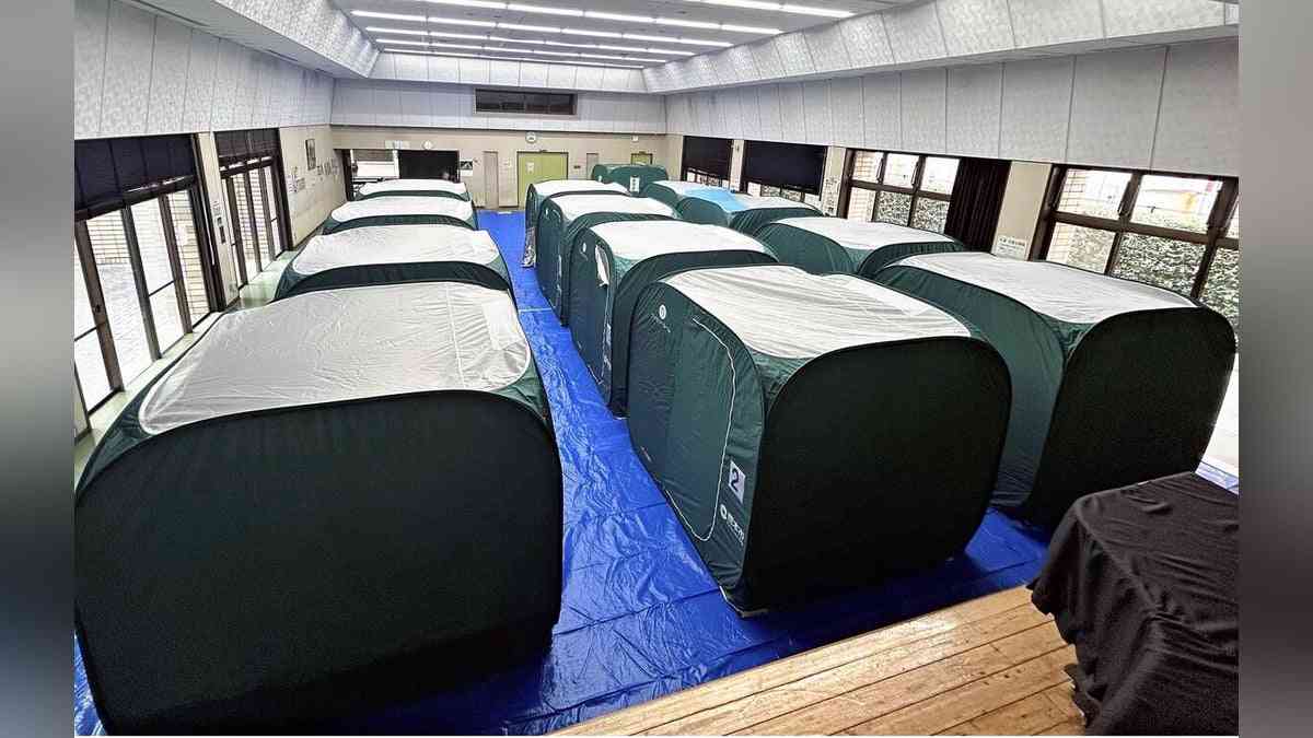 熊本市が４区に「拠点避難所」、洗濯機・冷蔵庫・シャワーブースを設置…住宅被害は２万棟超に : 読売新聞