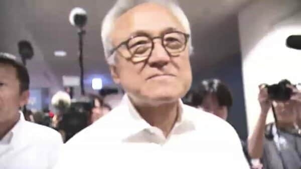 蔵内勇夫議長が“議長辞職の意向”　服部知事「極めて重大、公の場で県民に説明を」　臨時議会の議事は「正直、非常に驚いた」福岡県議会｜FNNプライムオンライン