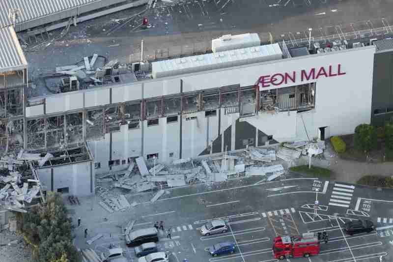 イオン、爆発事故で遺族に補償方針　イオンモール社長らが謝罪（毎日新聞） - Yahoo!ニュース