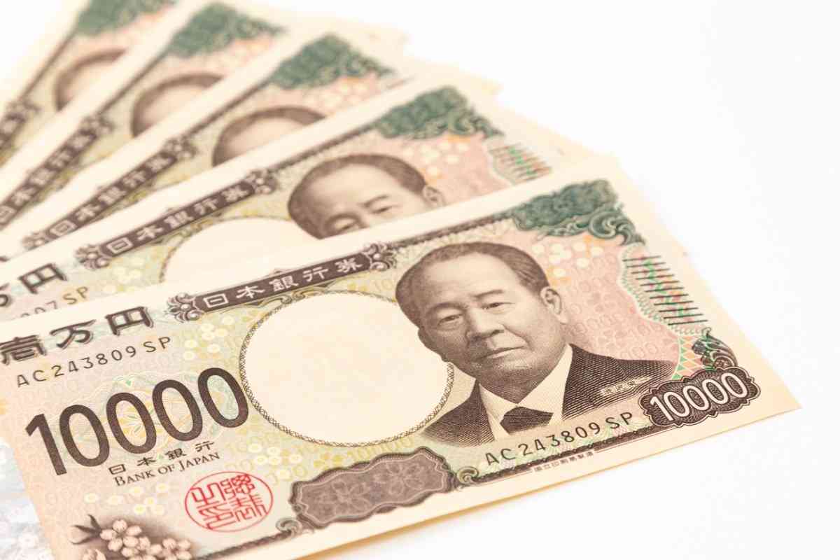 政府が「給付付き税額控除」を閣議決定！「消費税1％＋現金給付」など何が「本決まり」で何が「課題」か解説 | LIMO | くらしとお金の経済メディア