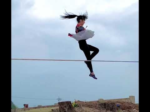 “Kunoichi くノ一” slackline スラックライン　岡澤恋