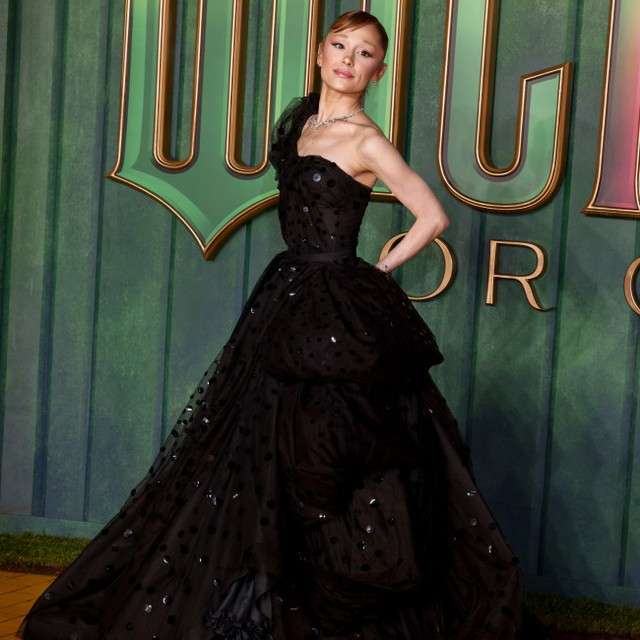 広がる憶測　アリアナ・グランデが活動休止を自ら説明　ファンに「今夜は少し本音で話してもいい？」（よろず～ニュース） - Yahoo!ニュース