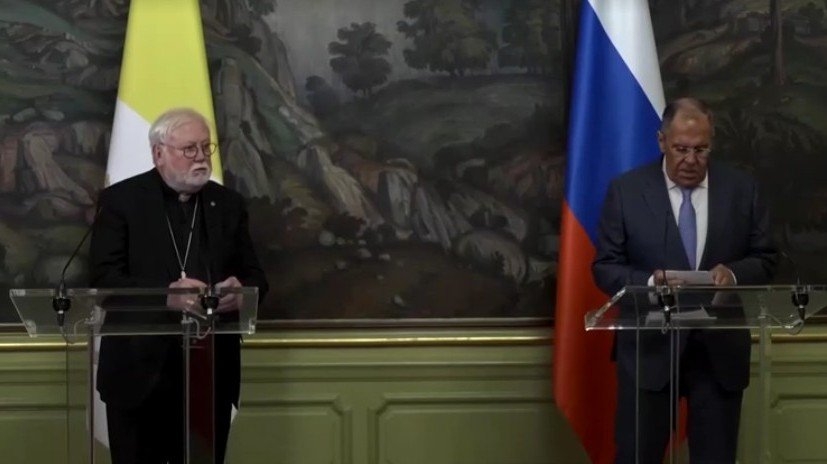 バチカン「外相」がロシア訪問、ラブロフ外相に停戦求める　ウクライナ侵攻後で初（FNNプライムオンライン（フジテレビ系）） - Yahoo!ニュース