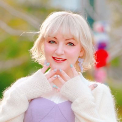 ロシア人声優、在留許可手数料引き上げめぐり複雑な思い「日本人と同じように働いて…」