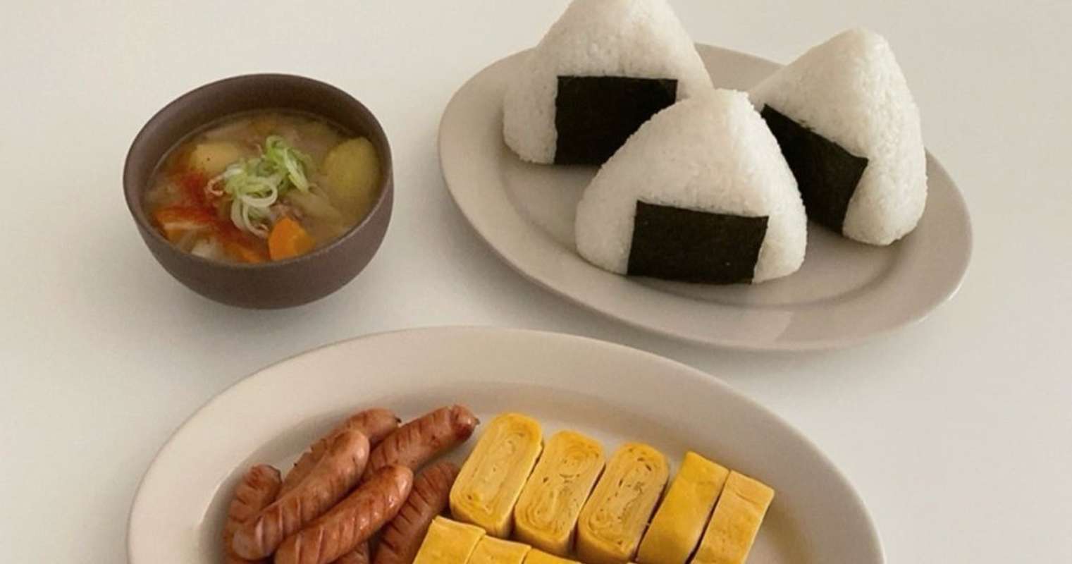 〝こういうのでいいんだよ朝食〟を14万人が絶賛「ぜいたくだ」「こういうのが最高」と話題に