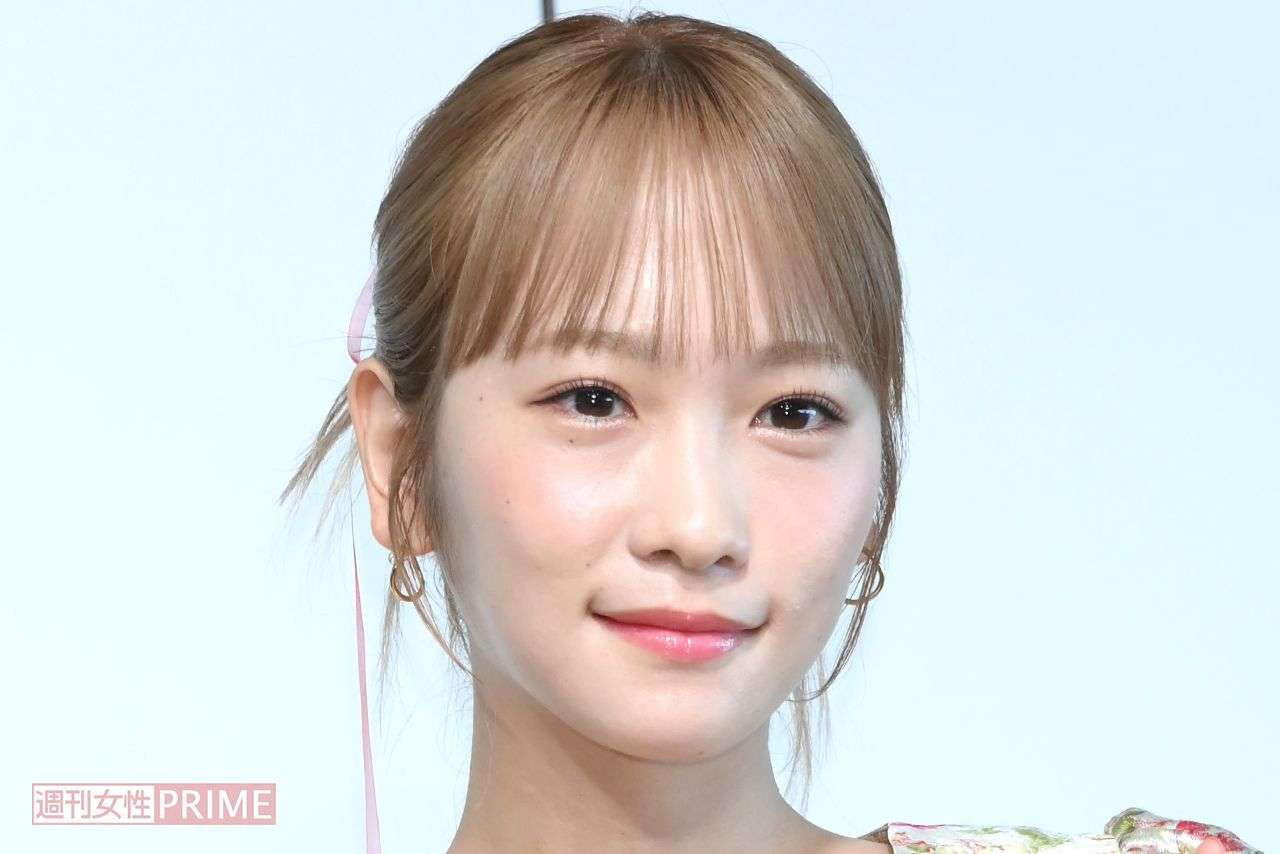 川栄李奈、鎖骨に見えた“一輪の花”にファンから「タトゥー？」「シールであってほしい」の声…離婚を経て見せた「さりげない変化」 | 週刊女性PRIME