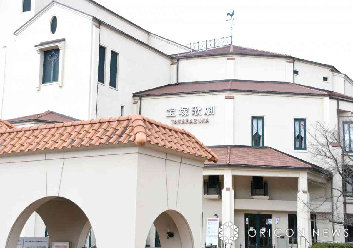 宝塚歌劇団、よしながふみ“男女逆転”『大奥』舞台化を発表　「有功・家光編」を上演へ　主演など公表  | オリコンニュース（ORICON NEWS）
