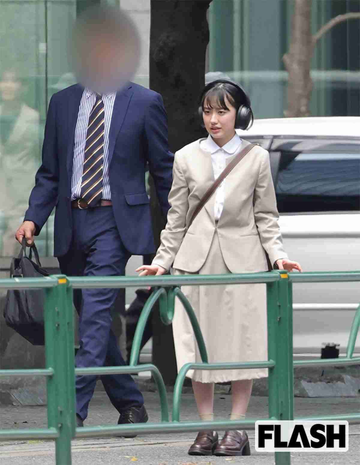芦田愛菜 『大ヒット韓国ドラマ』リメイク現場の“ショート姿”をキャッチ！主演は10年ぶり、大学卒業も間近