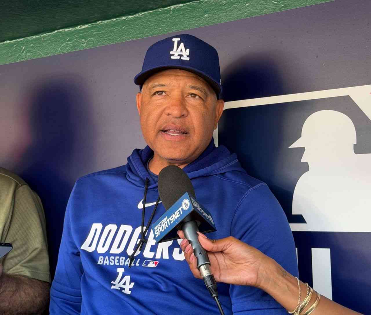 ロバーツ監督がまさかの”苦言”、大谷翔平の逆転27号も今季内容に物足りなさ…「もったいない打席多すぎる」、引っ張り傾向指摘「今夜のように…」（中日スポーツ） - Yahoo!ニュース