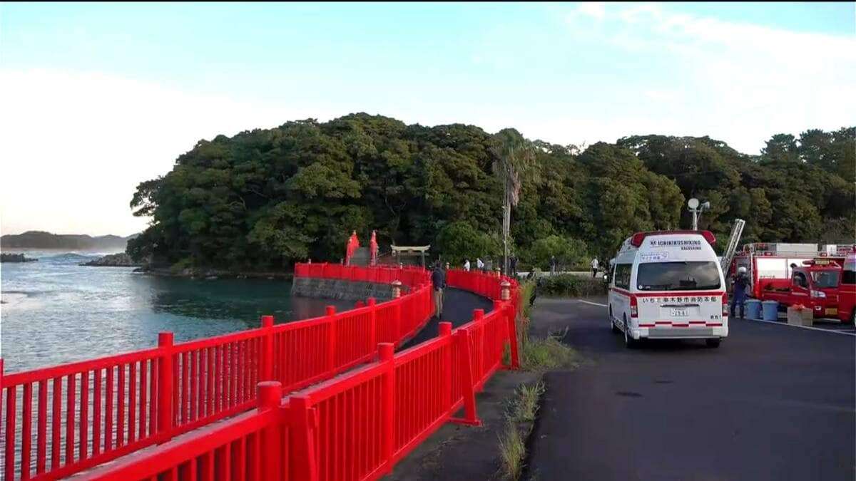 いちき串木野市の海岸で中学・高校生4人が流され1人救助も3人行方不明 | 鹿児島のニュース｜MBC NEWS｜南日本放送