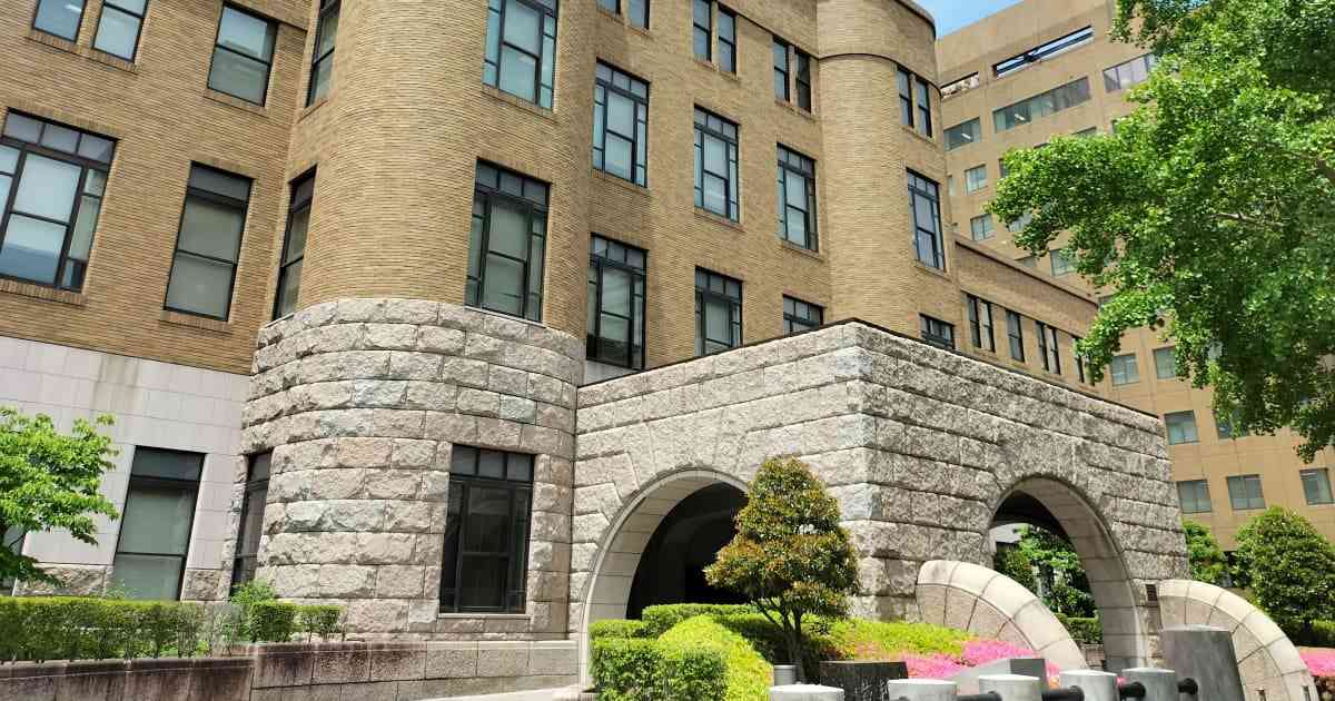 「性犯罪者に多い」13歳の少女への性的暴行の罪に問われた被告（35）が裁判で認めた「認知の歪み」 | FRIDAYデジタル