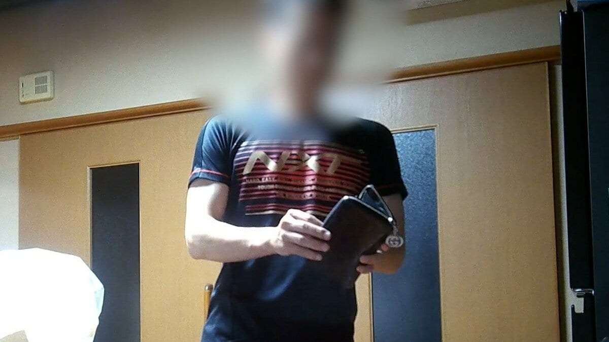 【監視カメラがとらえた一部始終】訪問業者の男が全身まひの男性から盗んだのは現金、アーモンドチョコ、ポタージュ、レトルトカレー、たばこ、ペットボトルのコーヒー…【岡山】 | TBS NEWS DIG