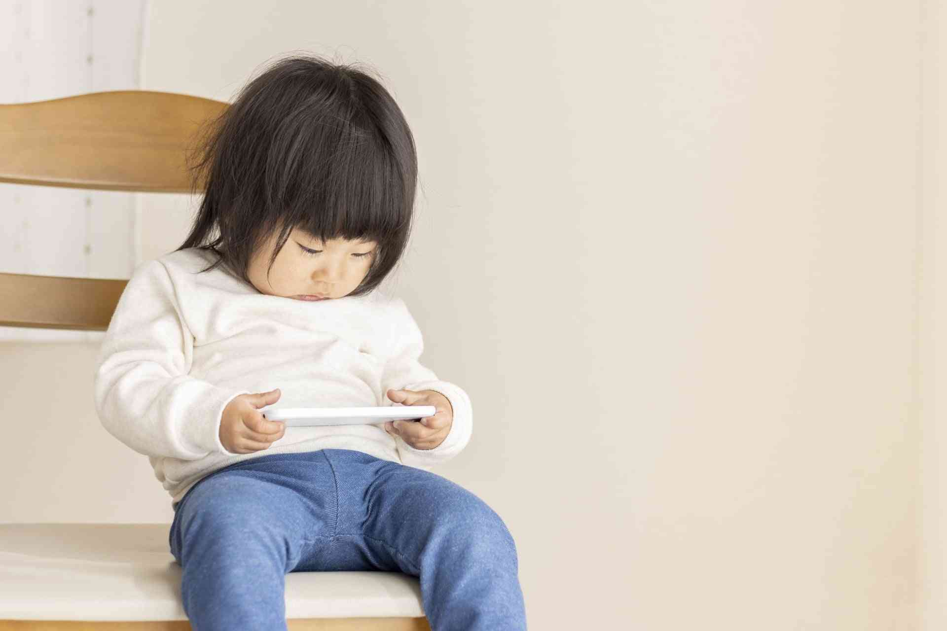 「YouTubeが見たいから保育園休む！」元教員が絶句した、動画漬けの子どもに起きた“見過ごせない異変”（with online） - Yahoo!ニュース
