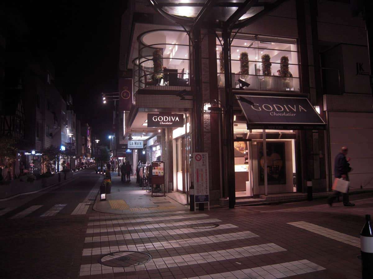 ゴディバ「経営不振報道」社長は否定も何が起きている？　急拡大後しぼんだコールド・ストーンの例も: J-CAST ニュース