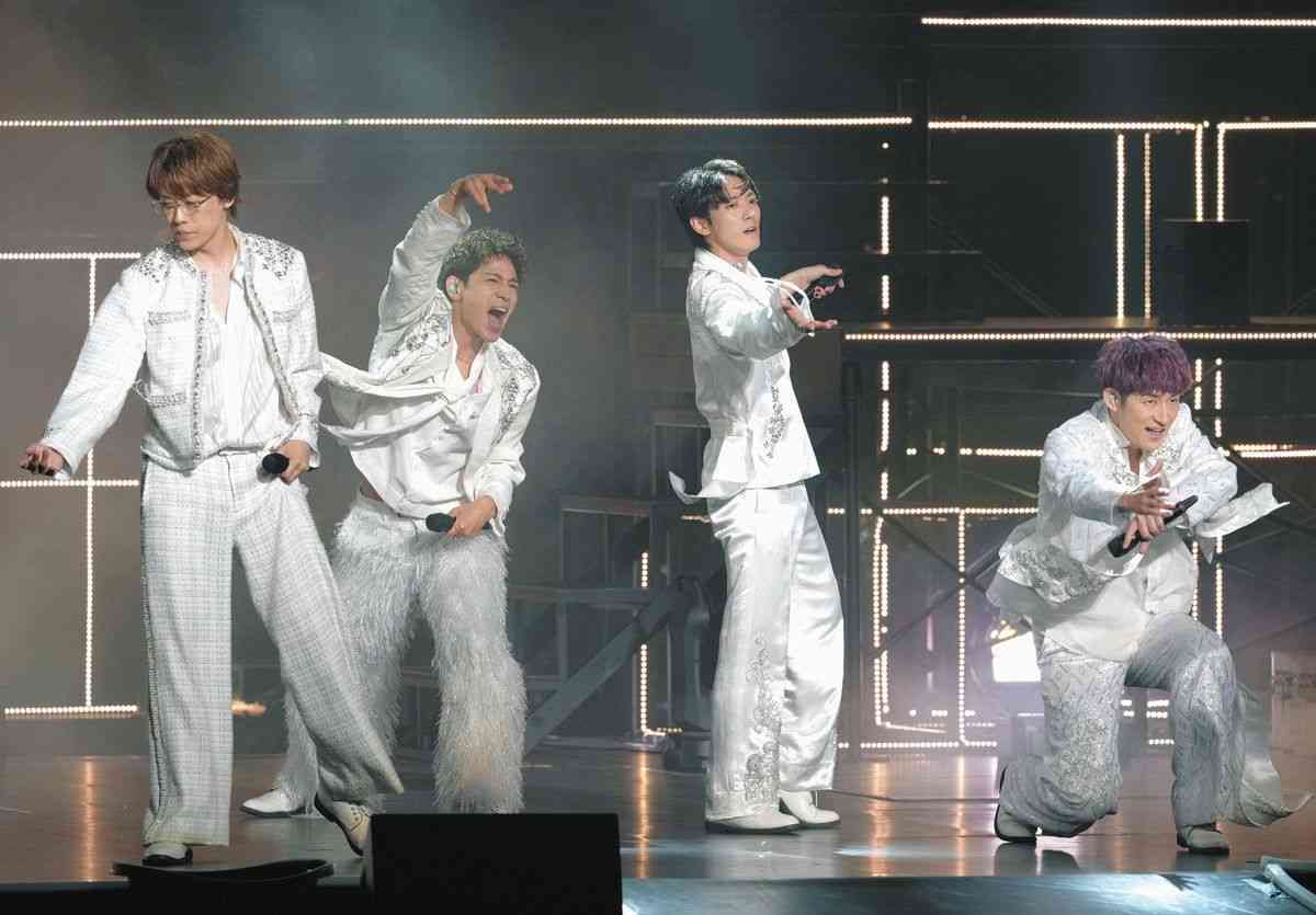 ふぉ～ゆ～11月11日に悲願のメジャーデビュー決定！　結成15周年ライブ中にメンバーにもサプライズ発表　リーダー福田は号泣「続けて良かった」：中日スポーツ・東京中日スポーツ 