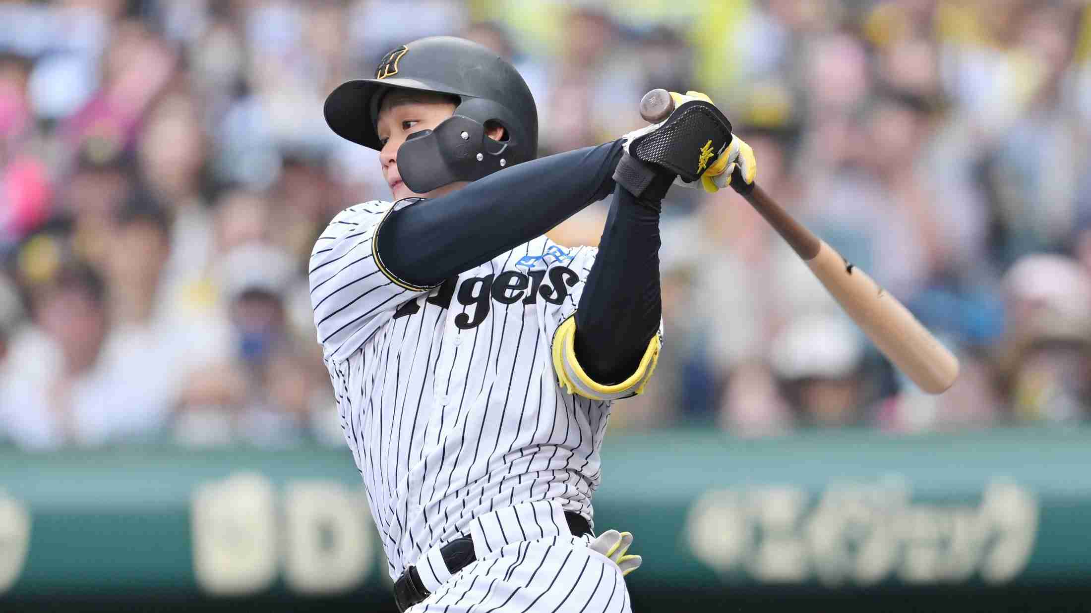 阪神・森下翔太への死球後、一部巨人ファンがタオルを振って喜ぶ場面…足りない配慮「非常識極まりない」「論外や」