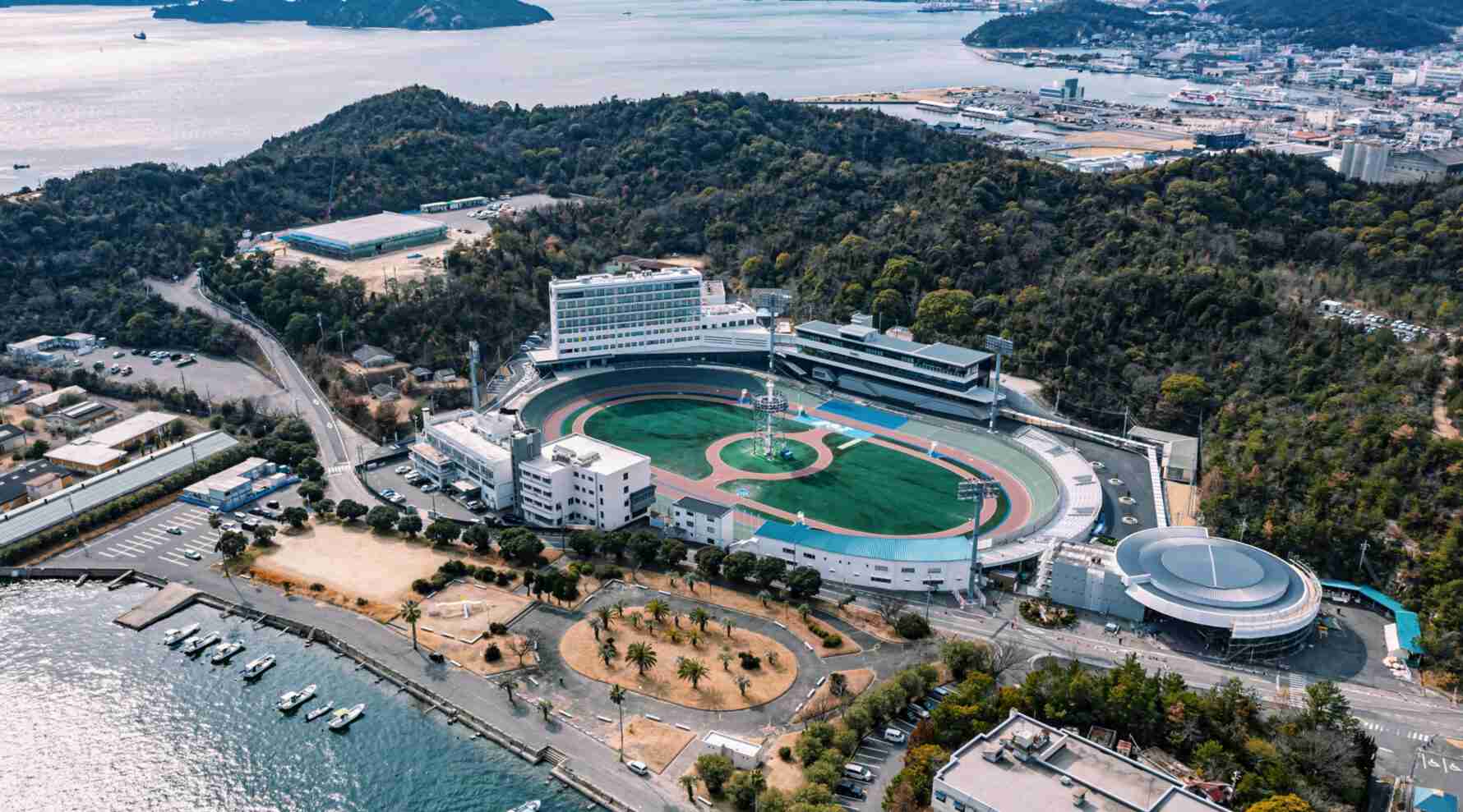 KEIRIN HOTEL 10 by 温故知新 【公式】宇野駅/宇野港のホテル
