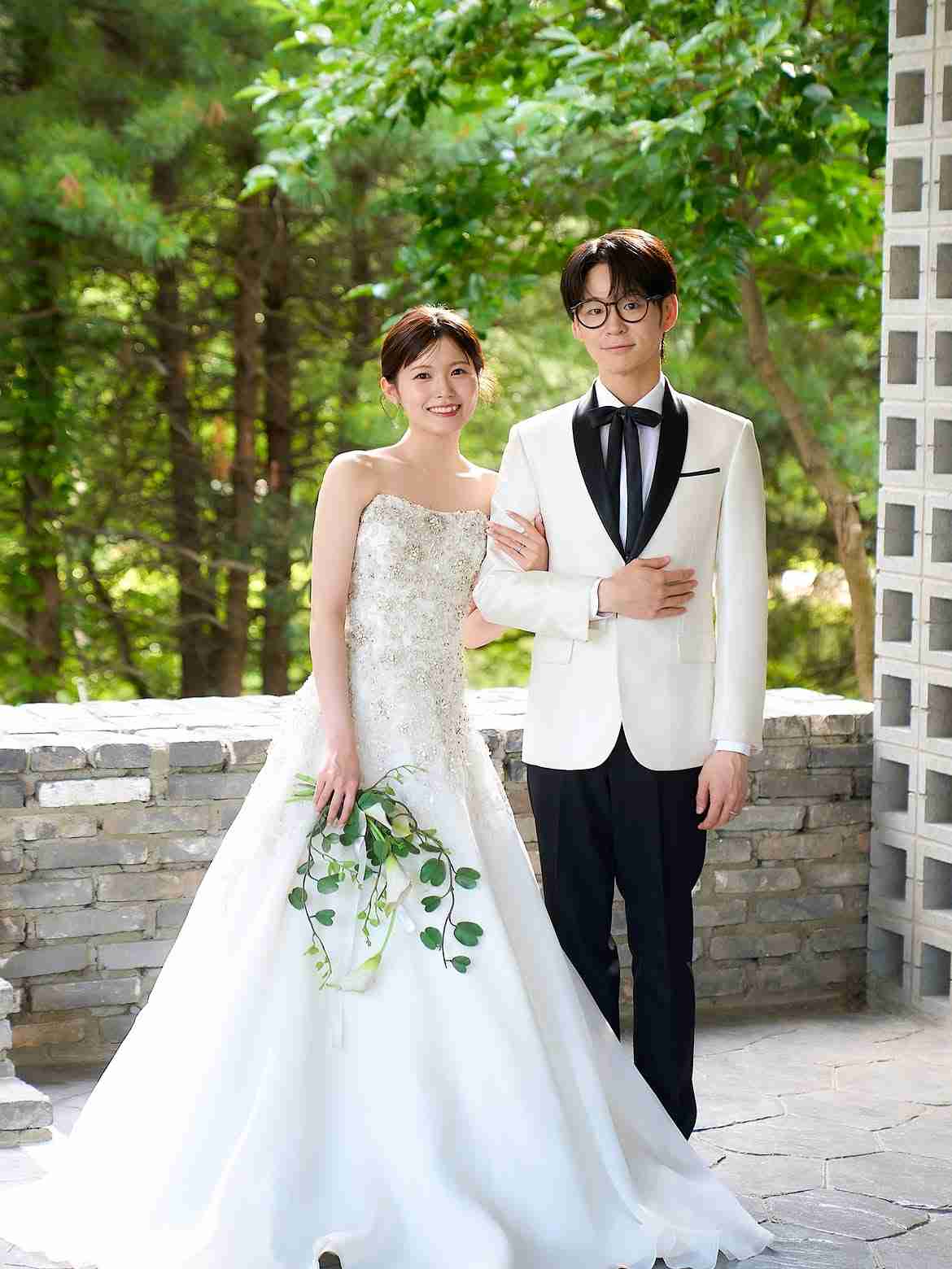 人気実業家YouTuber、元アイドルと結婚　「一緒にいる時の自分のことを好きでいられる」のろける