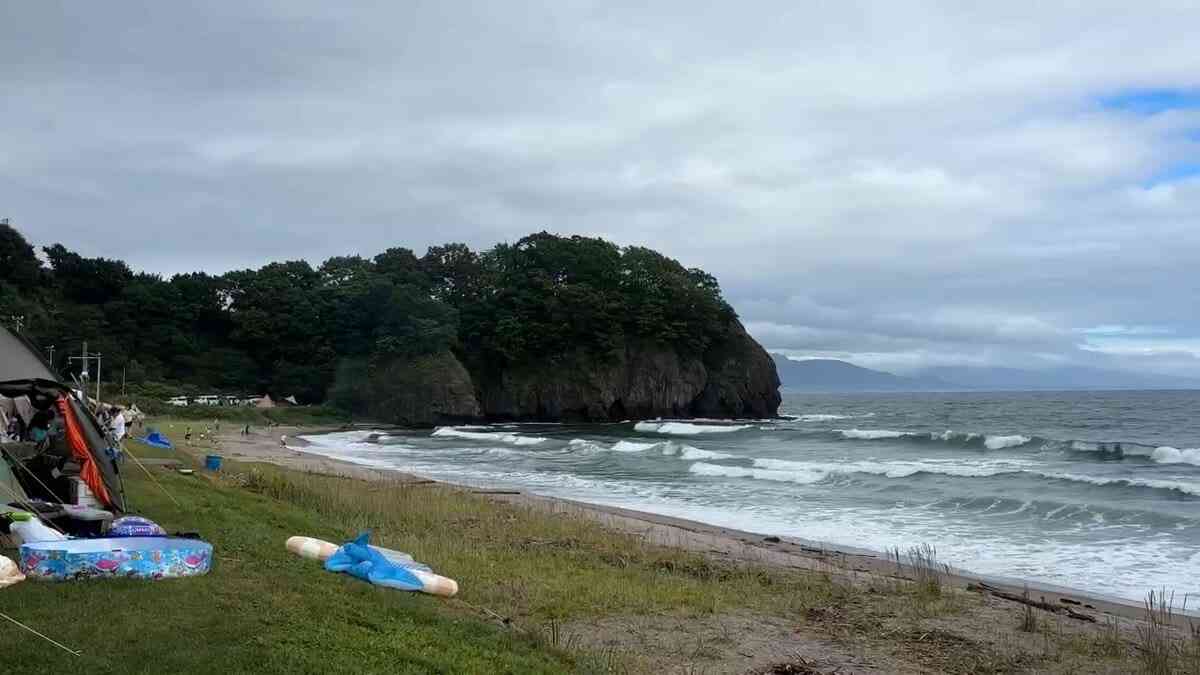 【速報】海で流された子ども2人の救助に向かった39歳の父親が溺れ心肺停止　子ども2人は自力で岸へ上がり無事　北海道豊浦町の海岸 | 北海道のニュース｜HBC北海道放送