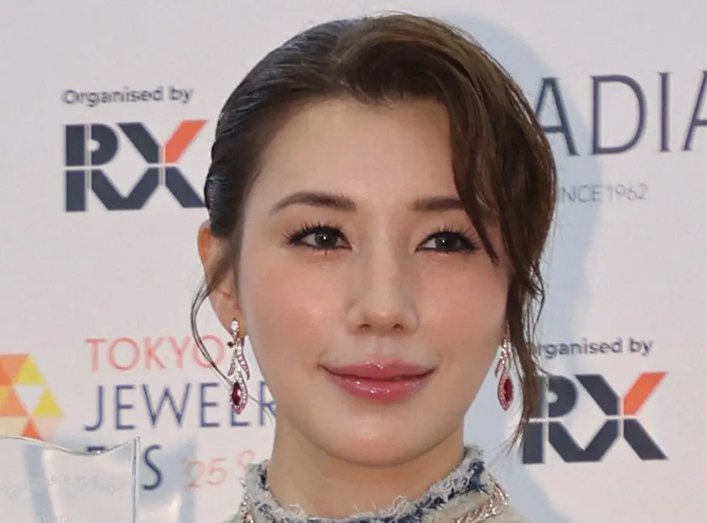 仲里依紗　中1長男の反抗期が来ないように冷凍庫に常備しているもの明かす「真剣佑くんが言っていました」 - スポニチ Sponichi Annex 芸能