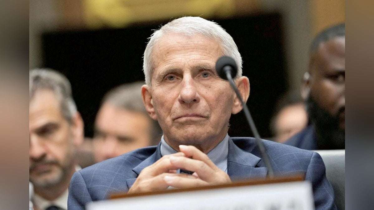 米上院委員会、ファウチ氏を議会侮辱罪に問う決議案を可決…新型コロナを巡る質問で黙秘権を１００回以上行使 : 読売新聞
