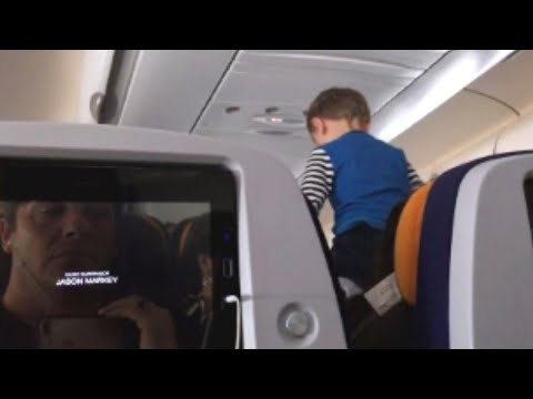 Child Screams For Most of 8-Hour Long Flight