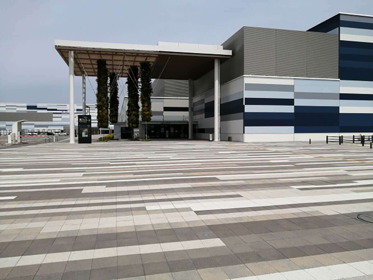 ドリカム中村、“途中退席”騒動　ライブ会場は「陸の孤島」として有名だった　泣く泣く帰ったファンも（全文） | デイリー新潮