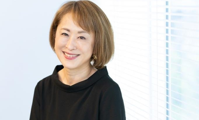元おニャン子「城之内早苗」が明かすアイドル時代と元メンバーとの交流　河合その子と「お風呂も一緒」の共同生活 | AERA DIGITAL（アエラデジタル）