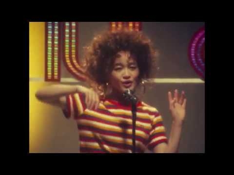 NakamuraEmi「雨のように泣いてやれ」Music Video