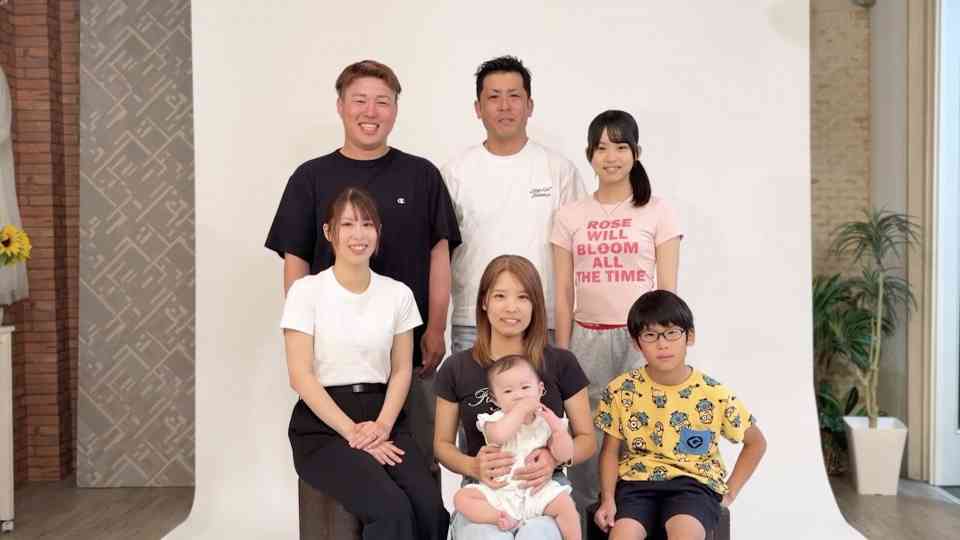 交際1ヶ月で妊娠…15歳で当時27歳の夫に一目惚れ　30代のおばあちゃんになった女性の衝撃過去に「だいぶ危ねえよ！」の声（オリコン） - Yahoo!ニュース